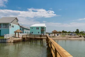 An Exclusive Waterfront Property - Image 3