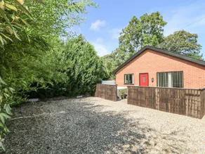 Cedar Cottage - Image 4