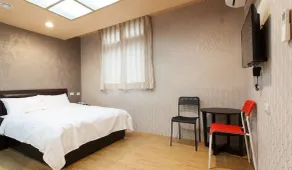 Taichung Fengjia Beige Home - Image 3