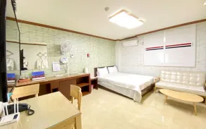 Ulsan Jeonhadong Gyeongwon Biz - Image 5