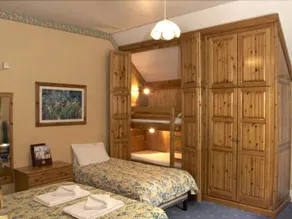 Ventnor Towers - Image 4