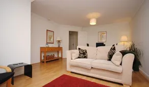 Stride Close , Chichester 415071 - Image 2