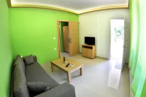 Vliho Bay Suites & Apartments - Image 2