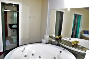 Summit Lago Hotel - Image 3
