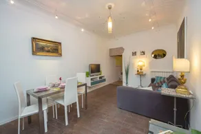 Wisteria Apartment - Image 2