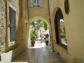 COMEDIE Esplanade PARKING GRATUIT - Image 4
