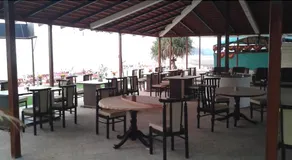 Boomerang Beach Resort - Image 2