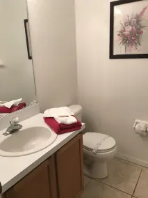 5 Bedroom Pool Home - Image 4