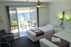 Isla House Greenslopes - Image 4