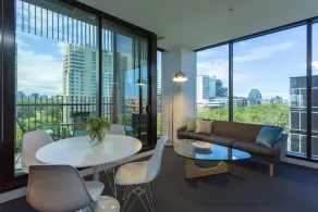 Wyndel Apartments St Kilda Views, Melbourne - Image 4