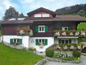 Mangeng Bartholom Berg - Image 3
