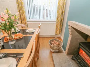 Merlin House - Image 2