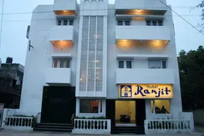 Hotel Ranjit - Image 1