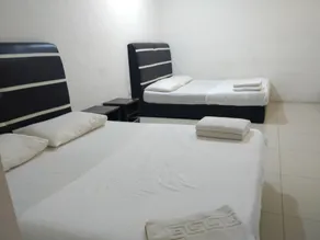 OYO 89792 Hamriz Hotel - Image 2