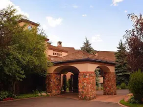 Arrowhead Village Condo - 104 Seasons Lodge - Image 3