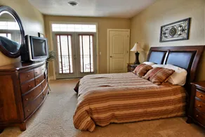 Unit 433b Efficiency 1bd 1 BA Condo - Image 2