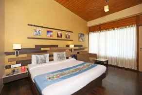 OYO 8600 Hotel Deepali Executive - Image 2