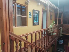 El Labrador Hostal - Image 2