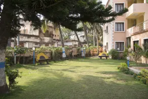 Oyo 1949 Hotel Surya Garden - Image 4