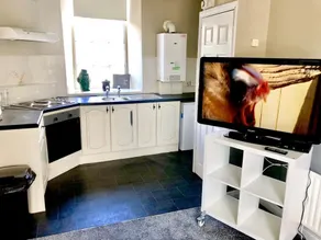 Private Apartments - Ideal for Tourists - Image 5