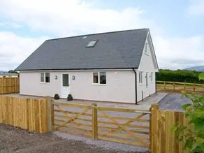 Hendre - Image 5
