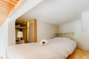 Large one Room Apartment - Notre Dame de la Garde - Image 4