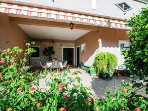 Spacious Ground Floor Apartment, big Private Covered Terrace, 200 m From the sea - Image 3