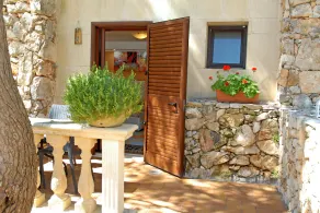 Borgo Console - Image 4