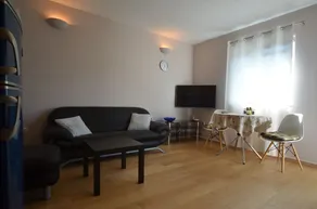 Bissa Apartment - Image 2