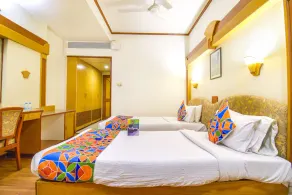 The President Hotel - Image 4