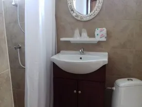 Atlanta Seaview Hotel - Image 2