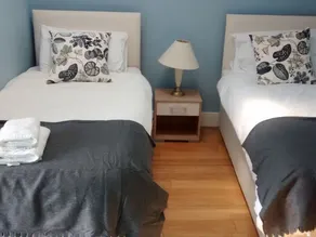 The Cottage - Image 4
