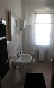Genius Apartments - Image 3