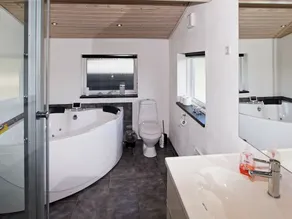 Attractive Holiday Home in Hemmet With Terrace - Image 2