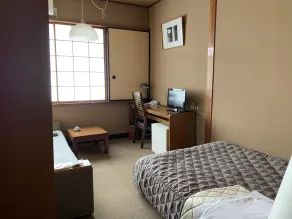 Hotel Alpha - Image 3