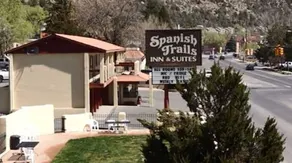 Spanish Trails Inn and Suites - Image 5