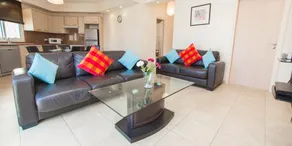Oceanview Luxury Apartment 175 - Image 2