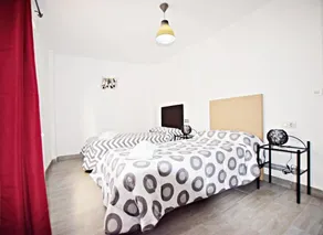 Apartamento Completo Lonja Centro - Image 3