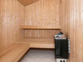 Appealing Holiday Home in Hemmet With Terrace - Image 2