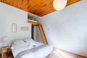 Large one Room Apartment - Notre Dame de la Garde - Image 2