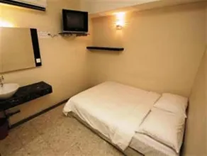Hotel Zamburger Sungai Bakap - Image 2