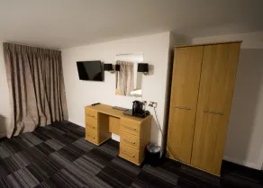 Rooms at GPO - Image 2