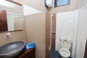 Airy Eco Syariah Sleman Kaliurang Km 6.5 Gang Bali Yogyakarta - Image 2