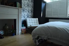 1 Bedroom Hampstead Flat - Image 4