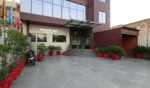 Pacific Hotel Gurgaon - Image 4
