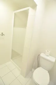 St. George's Apartments - Image 5