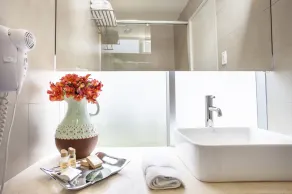 IFE Boutique Hotel - Image 5