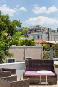 Flat & Roof Garden-Heart of Historic Athens - Image 2