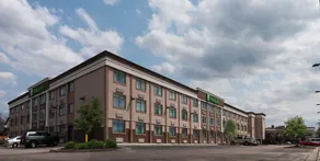Holiday Inn Mount Prospect-Chicago - Image 5