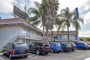 Motel 6 Los Angeles - Norwalk - Image 2